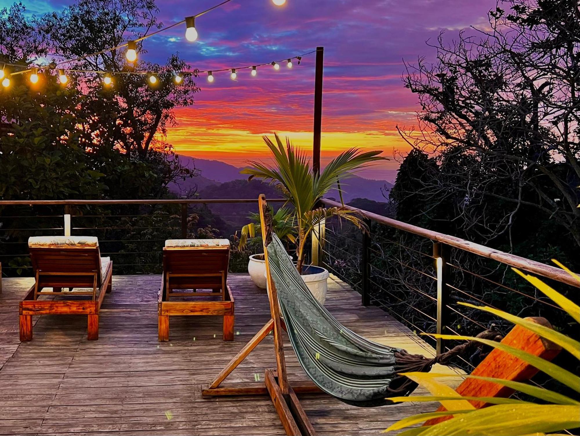 La Veranda Hotel & Restaurant Минка Екстериор снимка
