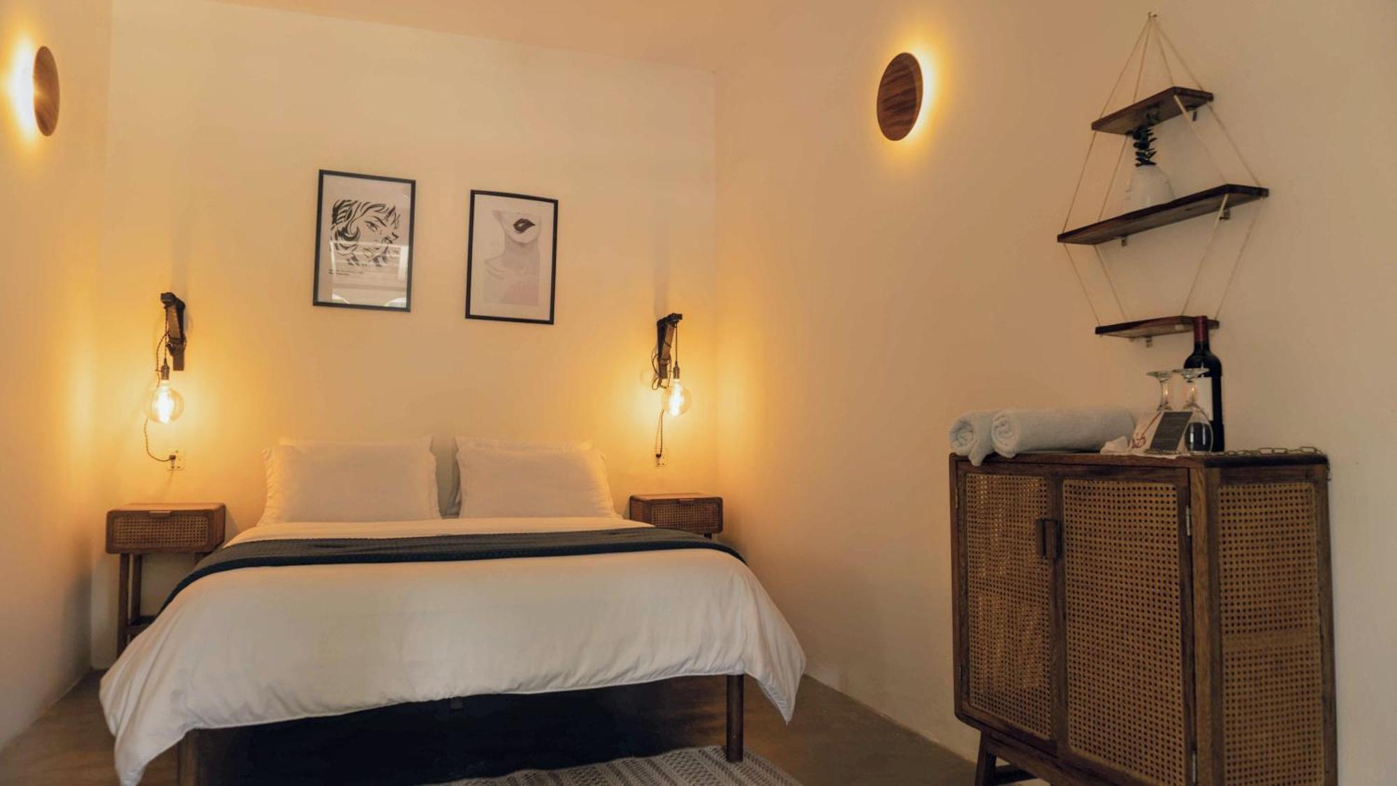 La Veranda Hotel & Restaurant Минка Екстериор снимка
